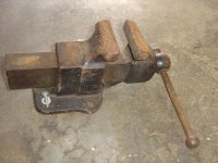 No Name Vise.jpg