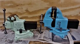 Rigid and Reed vises finished.jpg Rigid and Reed vises finished.jpg