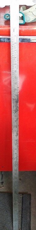 LUFKIN 48 INCH LAYOUT STRAIGHT-EDGE.jpg