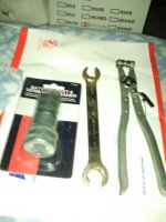 Matco Line Wrench Cal-Van 452 -Batt. post clnr.jpg
