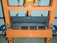 Press brake1.jpg Press brake1.jpg