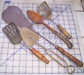 E1a Staulas, Spoon.jpg