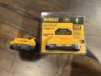 Dewalt 20v 4ah Compact Battery.JPG