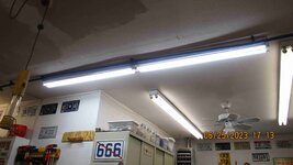 LED conversion 2 r.jpg LED conversion 2 r.jpg