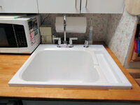 Garage Sink Replacement 12.jpg Garage Sink Replacement 12.jpg
