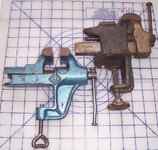 Pexto & unknown vise left.jpg