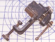 ES1 No 66 vise.jpg