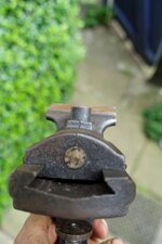 madeng00b.jpg
