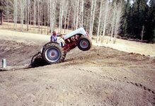 Ed Ridgeway Co coming outta the hole with his 8N and scoop.jpg