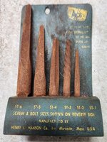 Extractor Set 1.jpg