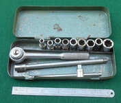 Speedmaster 12-pc 1.4 dr SAE socket set 09.jpg