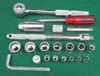 Walden PM21 21-pc 1.4 & 3.8 dr SAE socket set 04.jpg