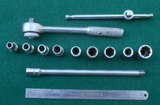 Speedmaster 12-pc 1.4 dr SAE socket set 04.jpg