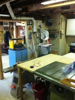 shop tour Dec 2011 band saw new home and planer new cabinet.jpg