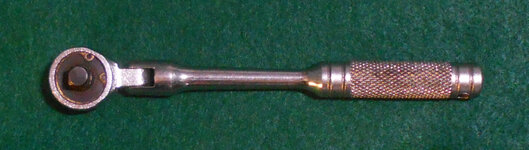 New Britain NM55 1.4 dr flex-head ratchet 111223 02.jpg