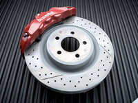 BF-FPV-BREMBO-6-PISTON-BRAKES.jpg BF-FPV-BREMBO-6-PISTON-BRAKES.jpg