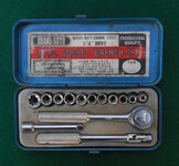 Grand Auto (Japan) 15 pc 1.4 dr SAE socket set 01.jpg
