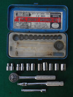 Grand Auto (Japan) 15 pc 1.4 dr SAE socket set 02.jpg