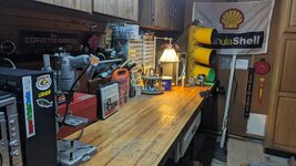 workbench.jpeg workbench.jpeg