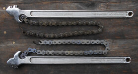 Diamond CW15 chain wrench (patent 3304817).jpg Diamond CW15 chain wrench (patent 3304817).jpg