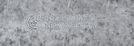 Crescent Mfg. Co. (New York NY) LOGO.jpg