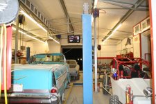 dons garage 005.jpg