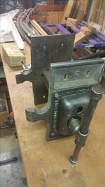 Yost Vise U 1a.jpg