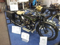 37421853ht.jpg