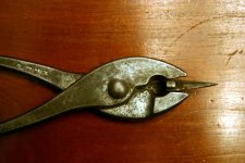 pliers-2.jpg