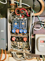 100 Amp fuse panel.jpg