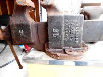 vise 105 005.jpg