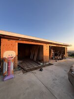 garage1.jpg garage1.jpg