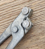 Utica B672 - jaws.JPG Utica B672 - jaws.JPG