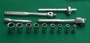 Craftsman 14 pc 1.4 dr SAE socket set 032124 B 03.jpg