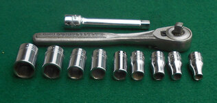 Craftsman 11 pc 1.4 dr SAE socket set 032124 H 04.jpg
