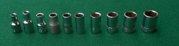 Craftsman 10 pc 1.4 dr SAE socket set 032224 K 03.jpg