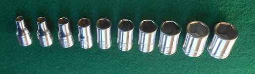 Craftsman 10 pc 1.4 dr Metric socket set 032424 L 02.jpg