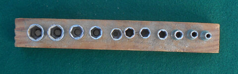 Craftsman 12 pc 1.4 dr Metric socket set 032424 P 03.jpg