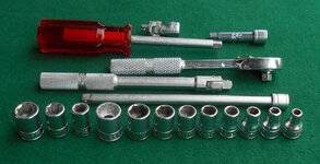 Walden 19 pc 1.4 dr SAE socket set 032524 A 04.jpg