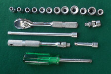 Walden 19 pc 1.4 dr SAE socket set 032524 C 04.jpg