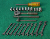 Walden 26 pc 1.4 dr SAE socket set 032524 J 04.jpg