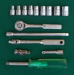 S-K 15 pc 1.4 dr SAE socket set 041524 F 04.jpg