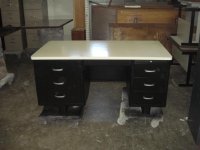 desk_mcdowell_and_craig_41_.jpg