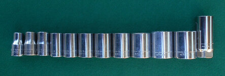 Craftsman 12 pc 1.2 dr SAE socket set 061824 G B 02.jpg