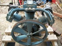 3 cyl compressor 003.jpg