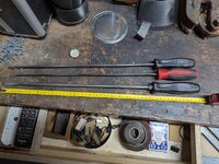 screwdrivers.jpg screwdrivers.jpg