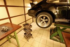 ikeazetandcar.jpg