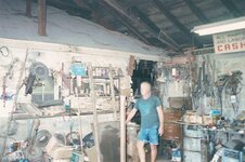 Liftrm05sm3.jpg