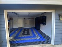 7665 Garage Bay 1 Dirty No2 2024-07-16.jpg