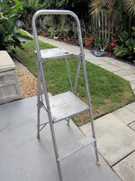 Secure Stepladder.jpg Secure Stepladder.jpg